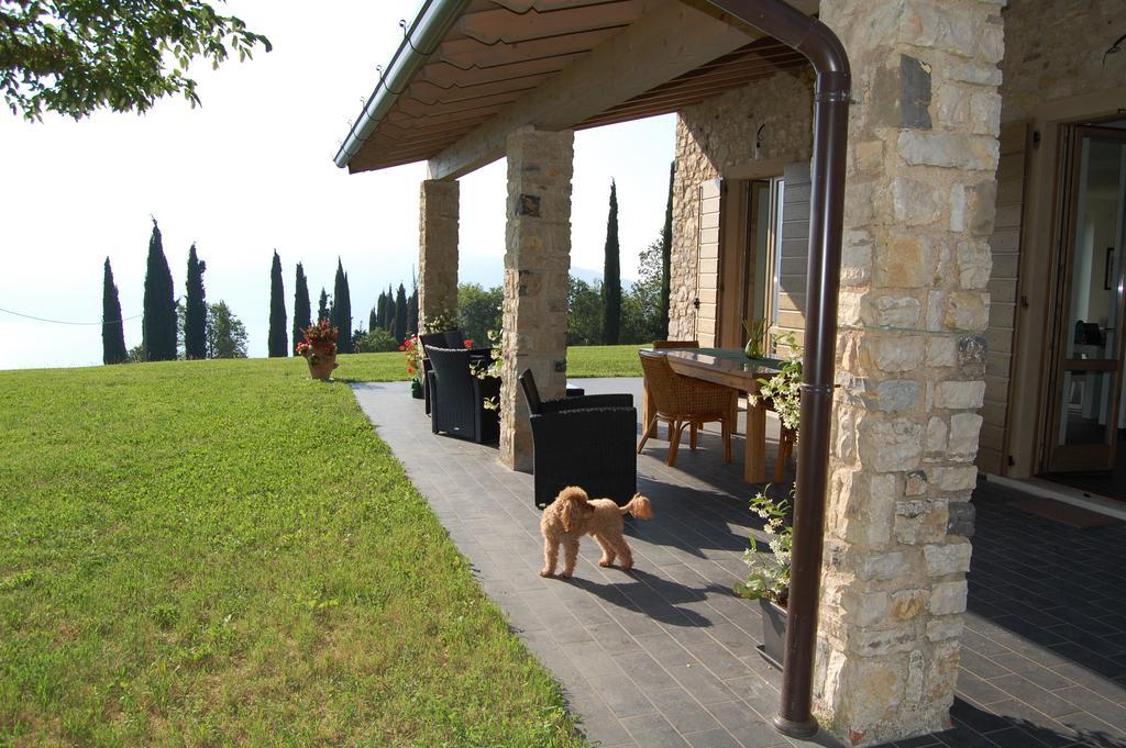 Agriturismo Casa Del Castagneto Gargnano Rum bild